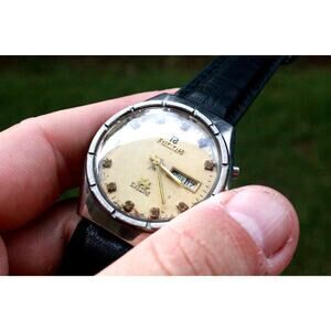 Vintage 1971 Ricoh Automatic Mens Silver Watch W/daydate & Gold accents